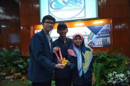 Mahasiswa Universitas Brawijaya ciptakan pelapis kaca pendingin swabersih