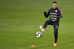 Alexis Sanchez berbeda antara di Copa dengan di MU karena cinta