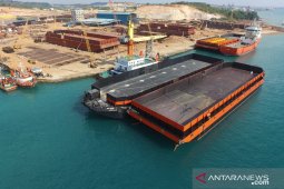 Anak nelayan itu kini bisa memproduksi kapal