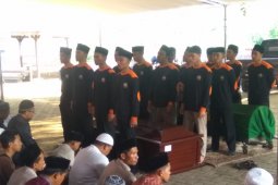 Dosen Unej dan istri meninggal tertabrak kereta api