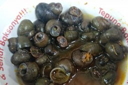 Sajian kuliner keong air tawar yang berkhasiat