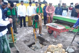 Pembangunan Pontren Nurul Ghufron Ketapang dimulai