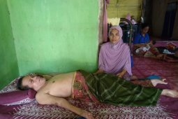 15 tahun terbaring  lumpuh  Sarpudin  butuh uluran tangan