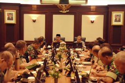 Dansektor Citarum diminta fokus penanganan sampah, kata Ridwan Kamil