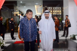 Minister Jonan discuss investment with his UAE counterpart