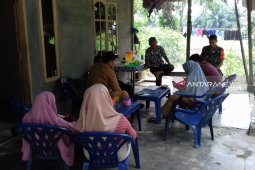 Jalin silahturahmi Babinsa Kodim 0204/DS terus lakukan komsos