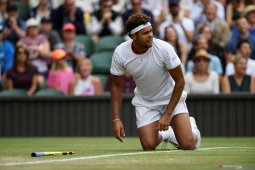 Tsonga singkirkan peringkat delapan dunia Khachanov