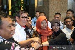 Menkumham: Dari segi analisis UU ITE tidak layak untuk Baiq Nuril
