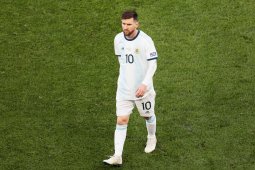 Messi didenda dan dilarang main satu pertandingan  Copa America