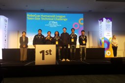 Robot sepak bola ITS juarai Robocup 2019 di Australia