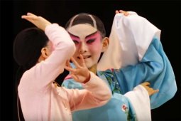 Pemerintah China melestarikan seni tradisi Opera Kanton