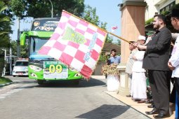 Wali Kota Habib Hadi berangkatkan 155 calon haji Kota Probolinggo