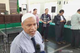 Kuasa Hukum minta massa aksi dukung Bahar Smith secara damai