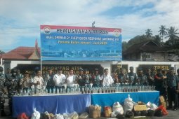 Lantamal VIII Manado musnahkan barang bukti 1.500 liter "captikus"