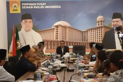 DMI: Selesaikan masalah ustadz Hanan Attaki dengan "tabayyun"