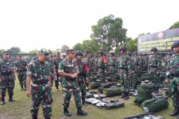 Waasops Kasad cek kesiapan pasukan Yonif R 142/KJ Pamtas RI-RDTL