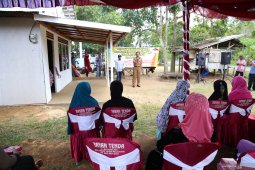 Bupati resmikan bedah rumah ibu Juminem