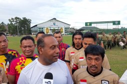 Pangdam Tanjungpura tanding sepak bola lawan wartawan Kalbar