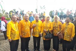 Seskab dan Isteri, Wakili Bupati Hadir di Harganas