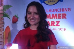 Marsha Aruan suka kerupuk