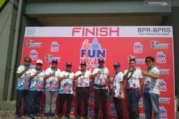 200 BPR se-Jabodetabek meriahkan HUT dengan jalan santai di Bekasi