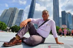 Diplomasi MRT dan sate