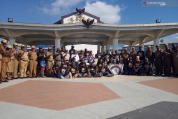 Komunitas trail Waropen susuri trans Papua-Papua Barat
