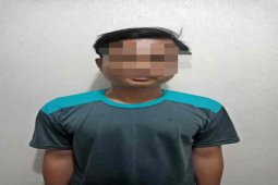 Jual obat sediaan farmasi tanpa izin, dua warga Cirebon diciduk polisi