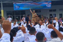 Gubernur Kepulauan Babel tinjau kondisi hari pertama sekolah