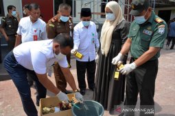 Narkoba dan puluhan botol minuman keras dimusnahkan di Aceh Timur