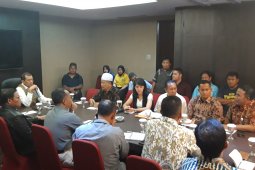 BNPB sediakan dua helikopter distribusi logistik ke lokasi pengungsian