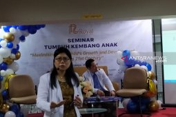 RS Royal edukasi masyarakat deteksi gangguan tumbuh kembang anak