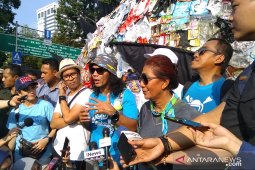 Kaka Slank: kurangi sampah plastik dimulai dari diri sendiri
