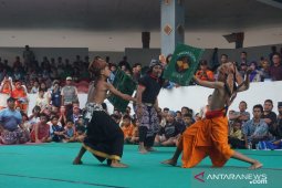 Lombok Barat menjaga budaya pepaosan dari kepunahan