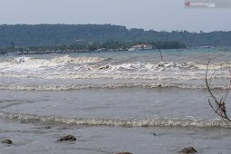 BMKG : Waspada gelombang tinggi laut utara Papua Barat