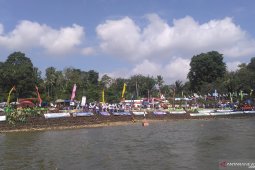 Warga Jambi antusias saksikan kejurnas dayung di Danau Sipin