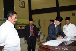 Nota kesepakatan KUA-PPA P-APBD 2019 Tapanuli Selatan ditandatangani