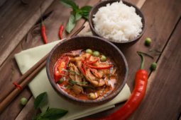 Ternyata makanan pedas bisa bantu kendalikan porsi makan