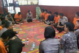 Polda Jambi berikan konseling psikologi bagi  SAD yang terkait kasus SMB