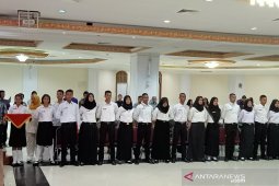 Celana panjang Paskibraka putri diperkuat Perpres