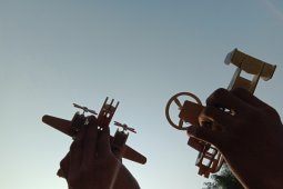 Mainan tenaga surya edukasi anak-anak kenal energi bersih