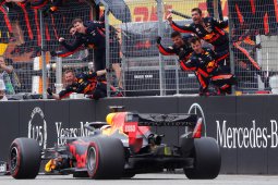 Verstappen juara di balapan basah yang dramatis di GP Jerman