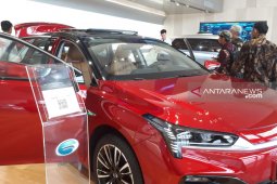 Mengunjungi pabrik mobil GAC NE di Guangzhou