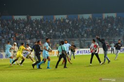 Ricuh Suporter Sepakbola