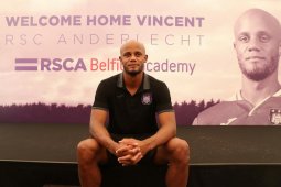 Kompany awali karir kepelatihan