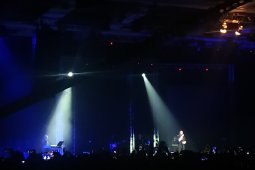 Tulus apresiasi penonton konsernya yang datang dari berbagai daerah
