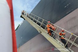SAR evakuasi ABK Tangker Bahama