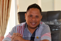 Legislator Gorut usul Pemda revisi anggaran perjalanan dinas