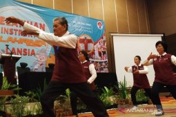 Antara TV - Kemenpora latih instruktur olahraga lansia Babel