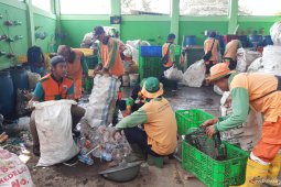 Pantai Indah Kapuk wajib kelola sampah sendiri